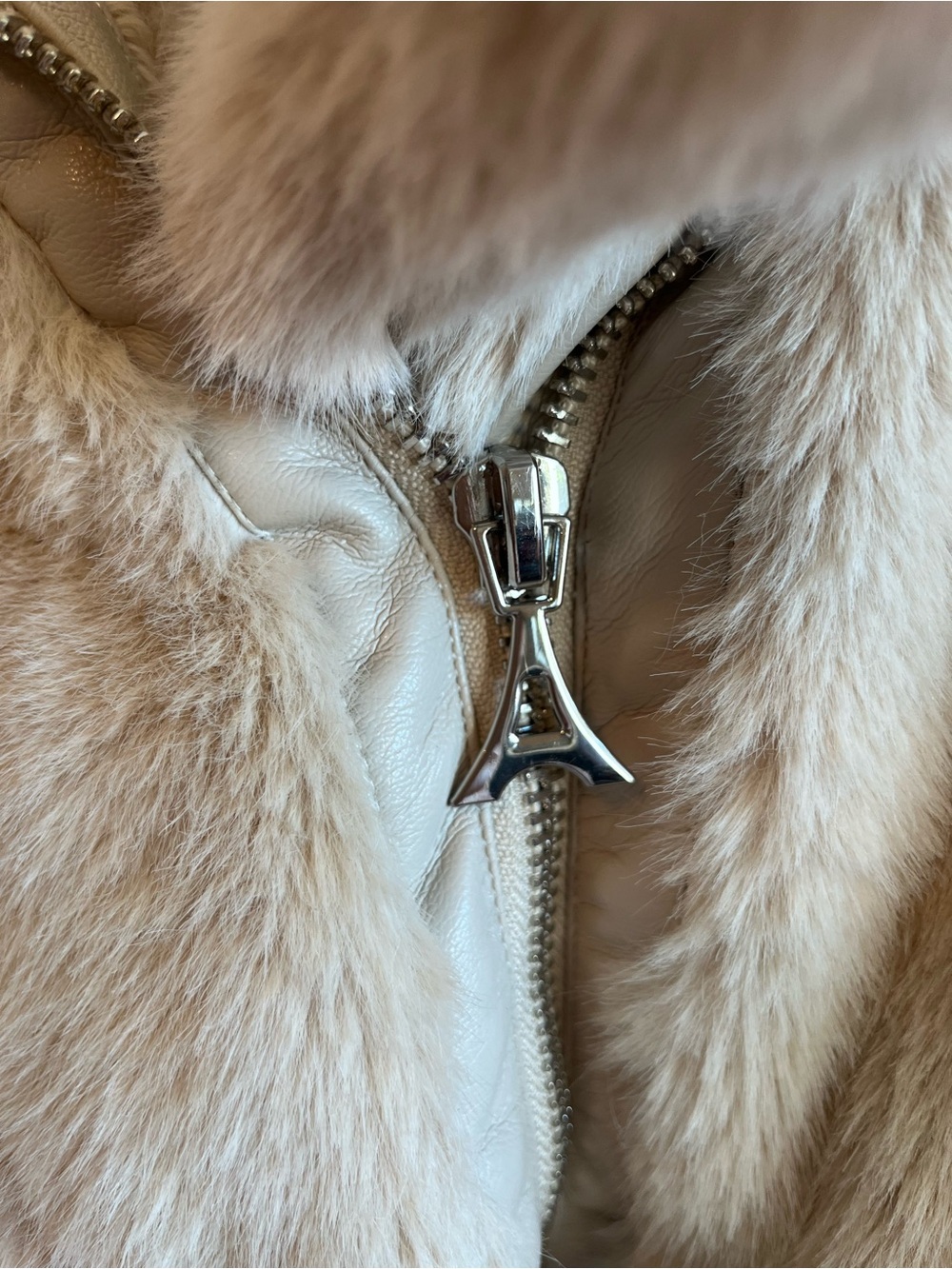 Maniere De Voir Faux Fur Biker Jacket Beige Cream | XXS/XS - Picture 8 of 15